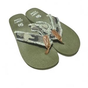Green camo canvas flip flops